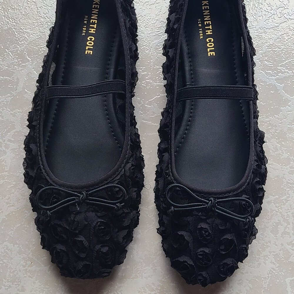 KENETH COLE BALLERINAS SIZE 9.5